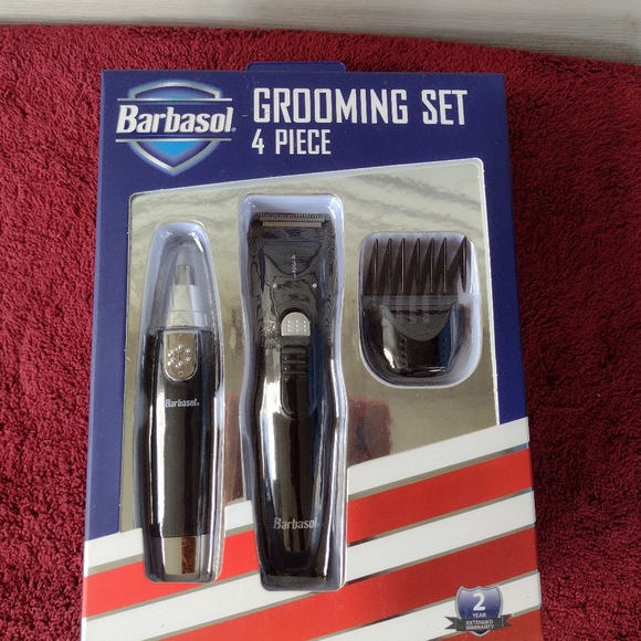 New Barbasol 4 Piece Grooming Set - Picture 2 of 7